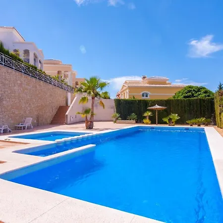 Villas Guzman - Dora Ferienhaus *