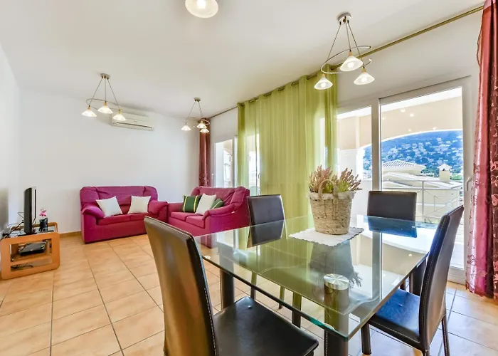 Guzman - Dora 別荘