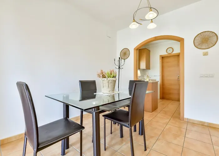 Dom wakacyjny Guzman - Dora