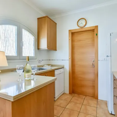 Tatil Evi Guzman - Dora Calp