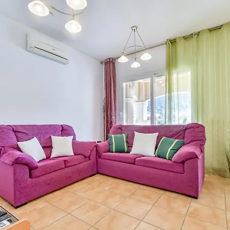 Guzman - Dora * Calp